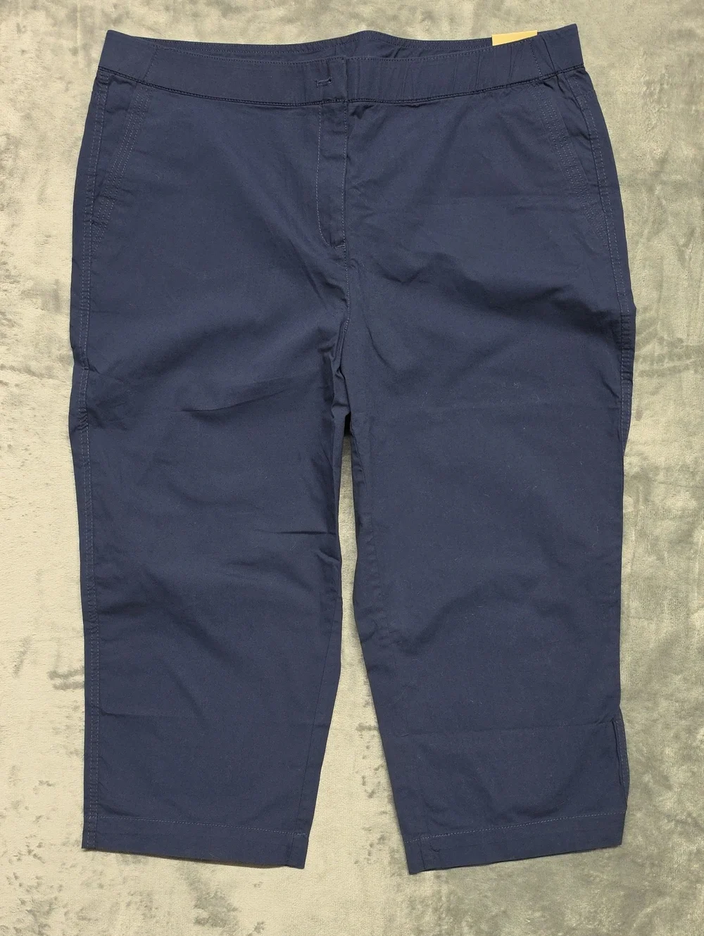 Chico's Navy Capri Pants Sz 3(XL)